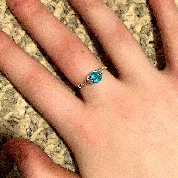 BLUE HANDMADE RING - Picture 2 of 2